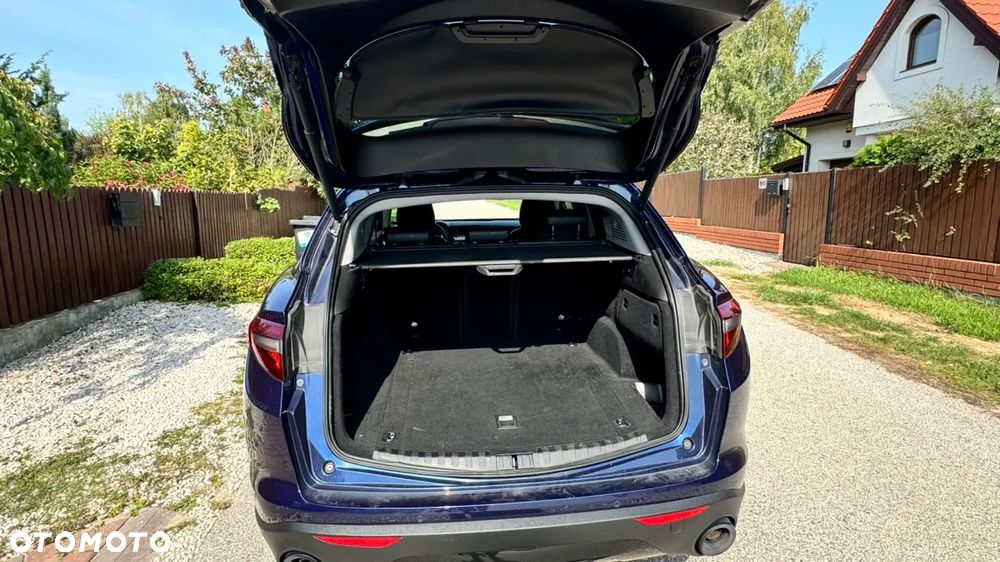 Alfa Romeo Stelvio 2.0 Turbo B-Tech Edition Q4 - 6