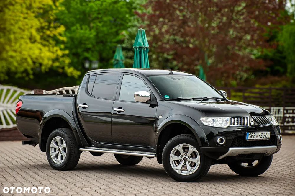 Mitsubishi L200 Pick Up 4x4 Intense Double Cab - 23