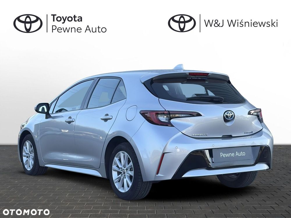 Toyota Corolla - 28
