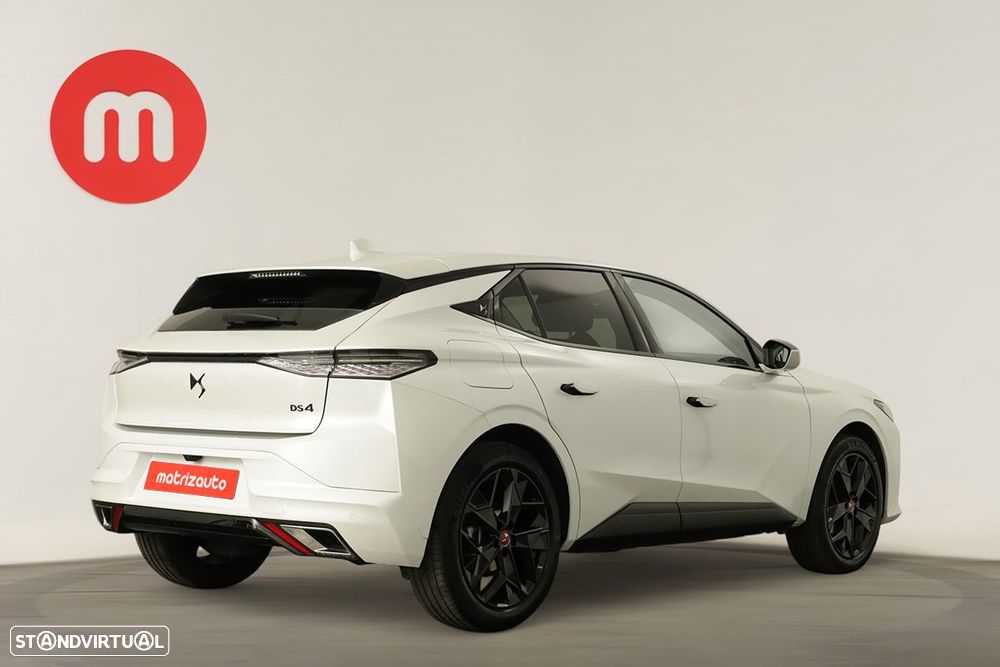 DS DS4 1.2 PureTech Performance Line EAT8 - 4