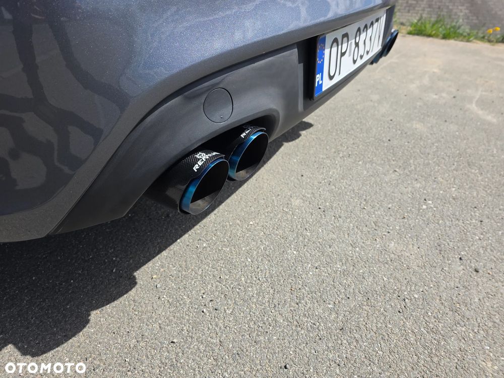 Hyundai Genesis Coupe - 7