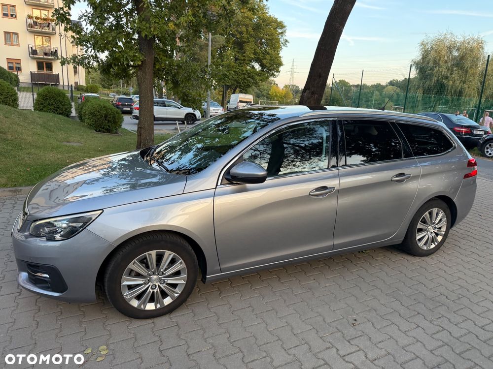 Peugeot 308 - 13