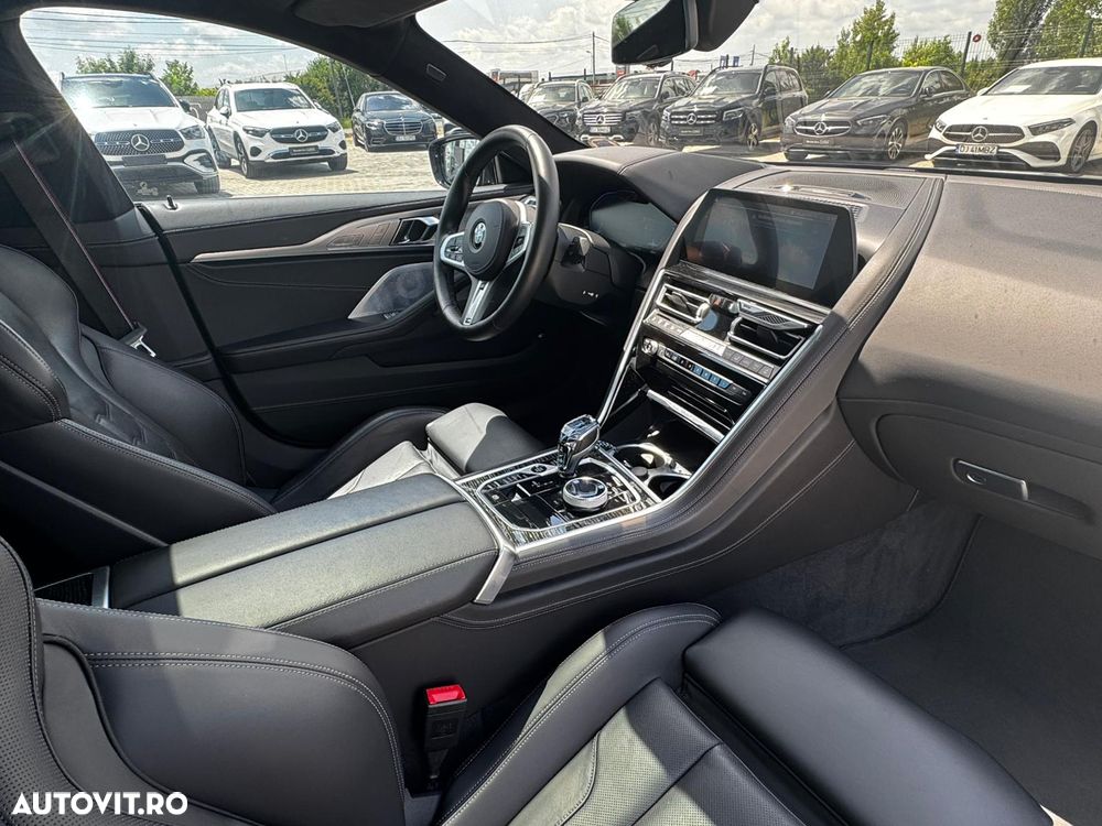 BMW Seria 8 - 25