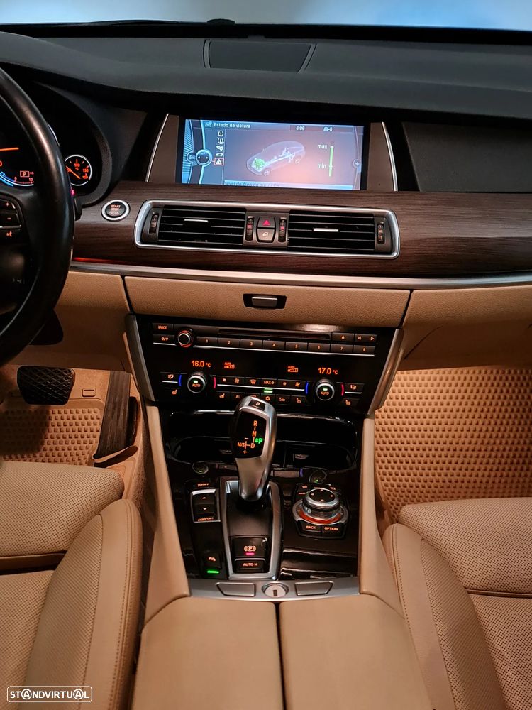 BMW 535 Gran Turismo d Pack M - 26
