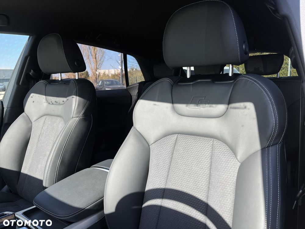Audi Q8 - 13