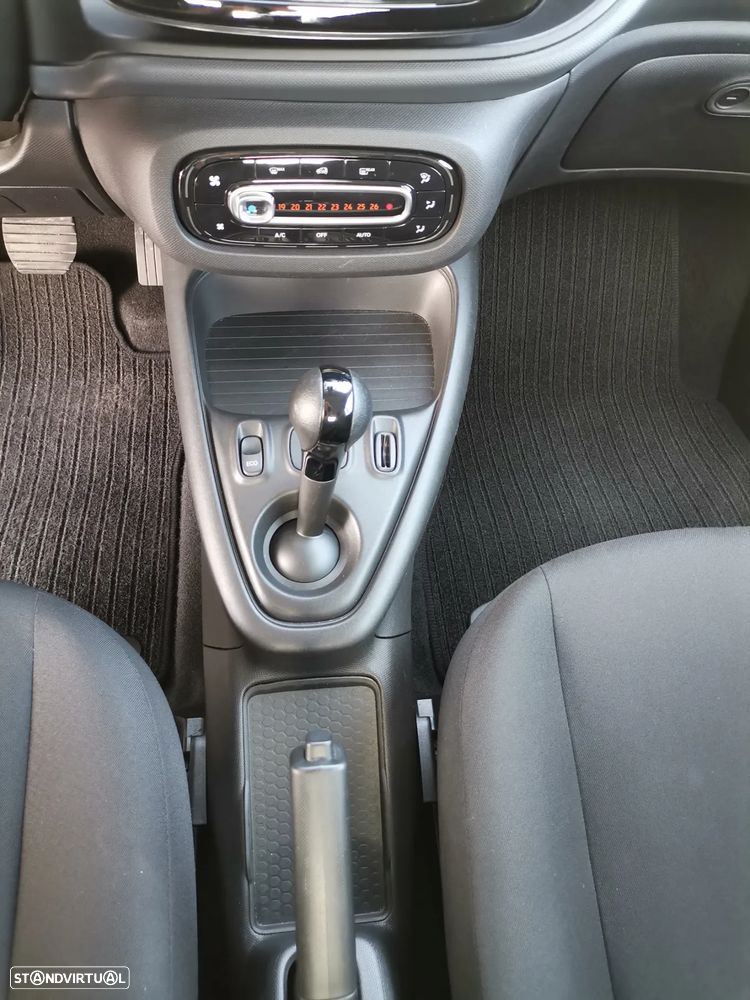 Smart ForTwo Coupé EQ passion - 12