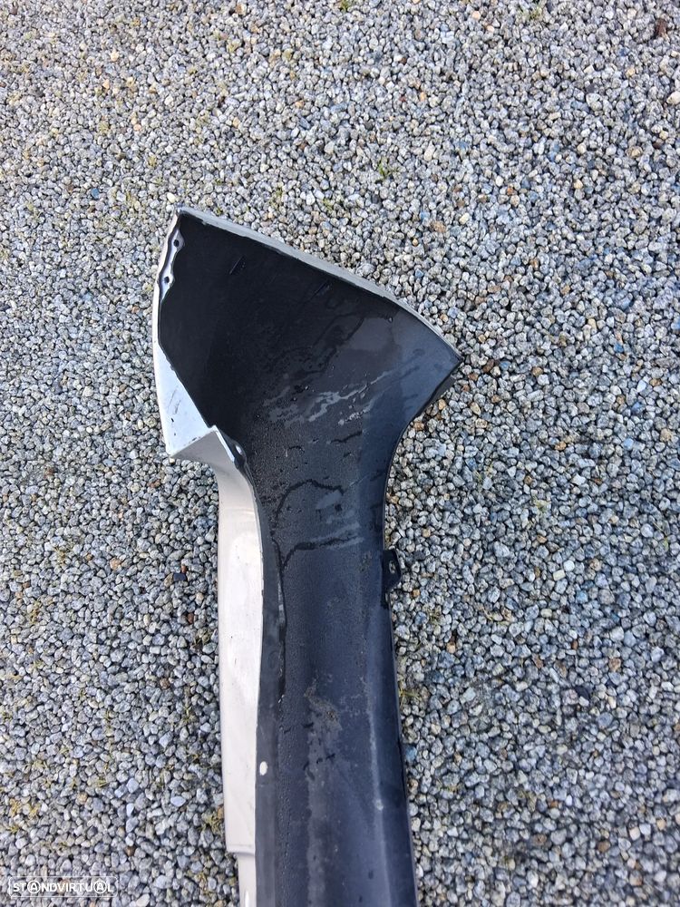 Para-choques  tras Hyundai H1 ano 1998 (ver descrição) - 7