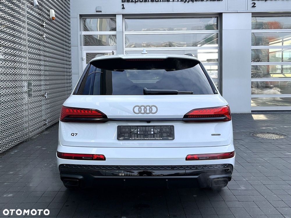 Audi Q7 - 11