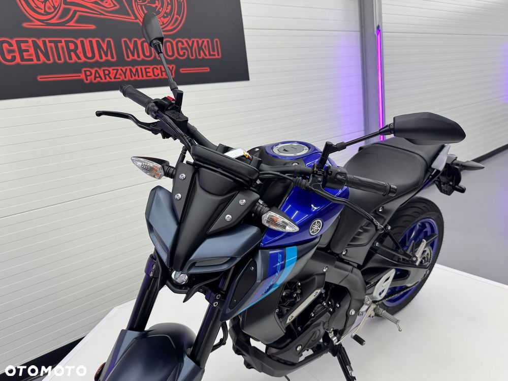Yamaha MT - 16