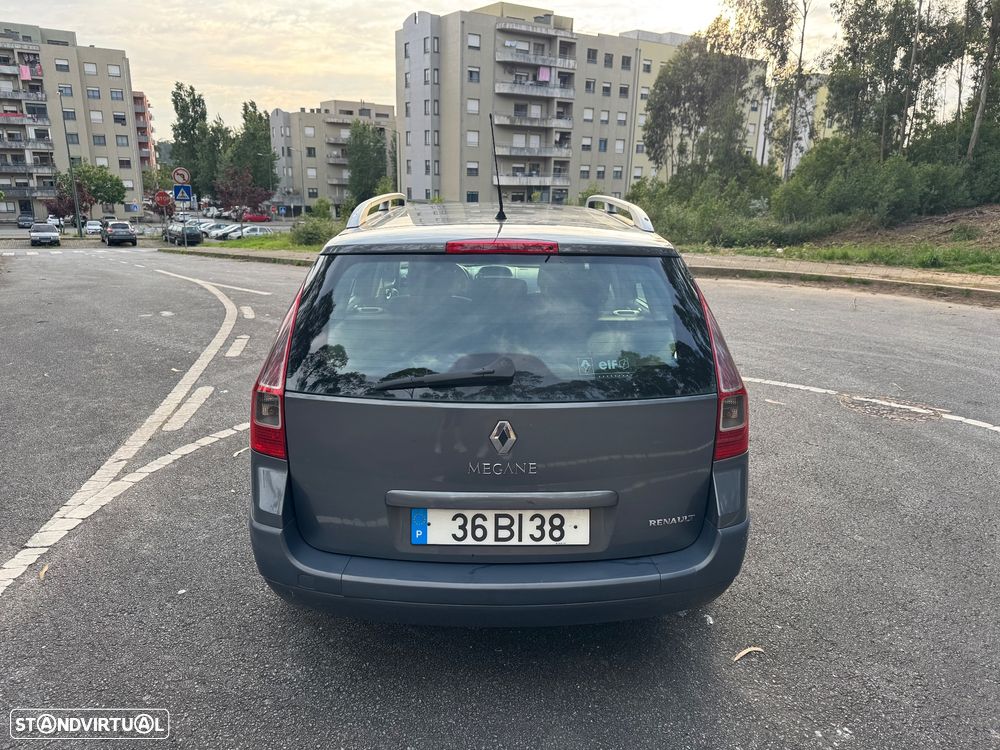 Renault Mégane Break 1.5 dCi Confort - 4