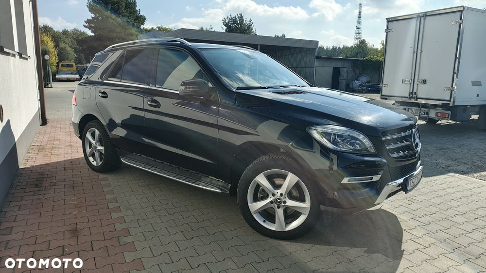 Mercedes-Benz ML 350 BlueTec 4-Matic - 6