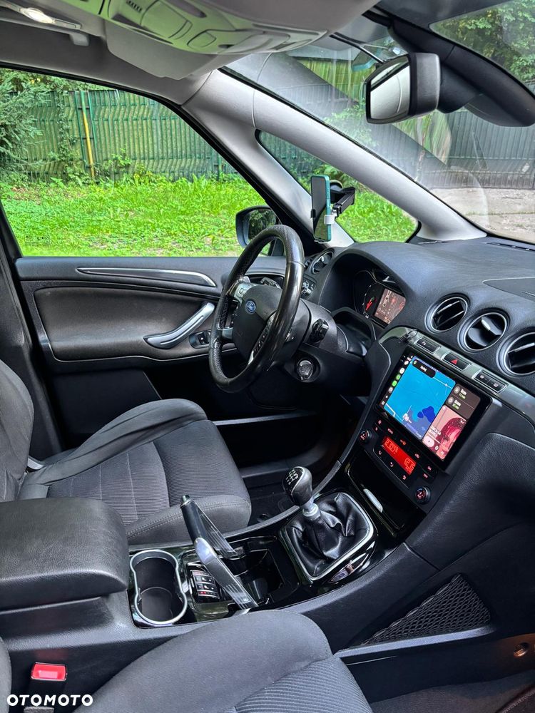 Ford S-Max 2.0 TDCi DPF Titanium - 12
