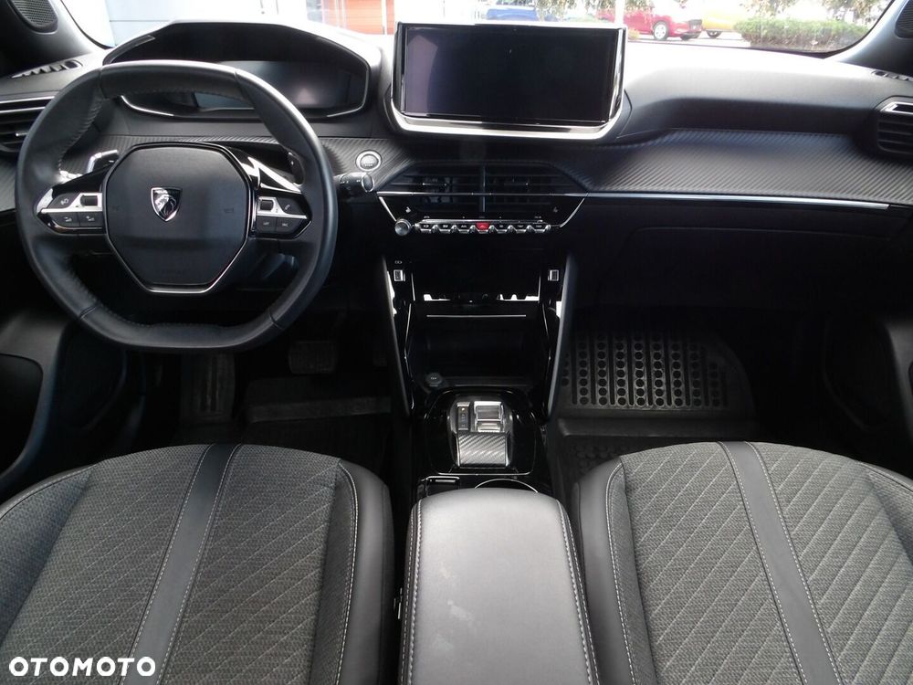 Peugeot 2008 1.2 PureTech Allure S&S EAT8 - 15