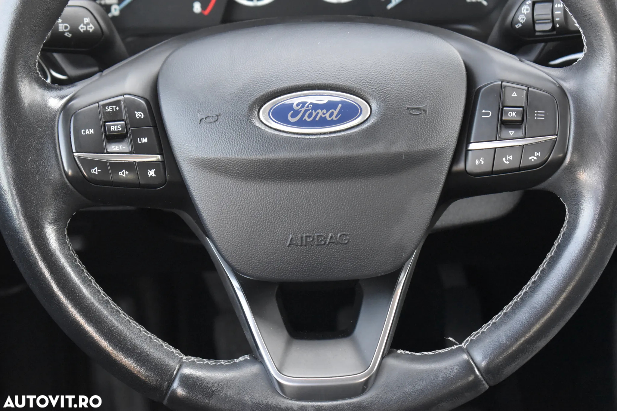 Ford Fiesta 1.0 EcoBoost Trend - 22
