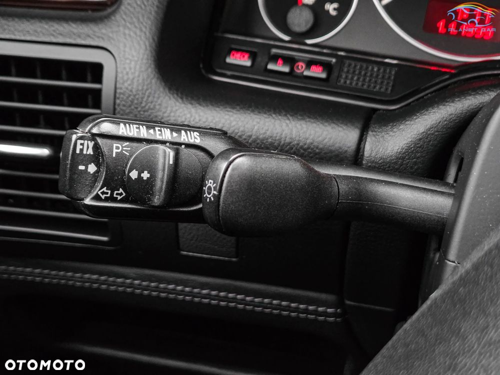 Audi A8 W12 quattro - 30