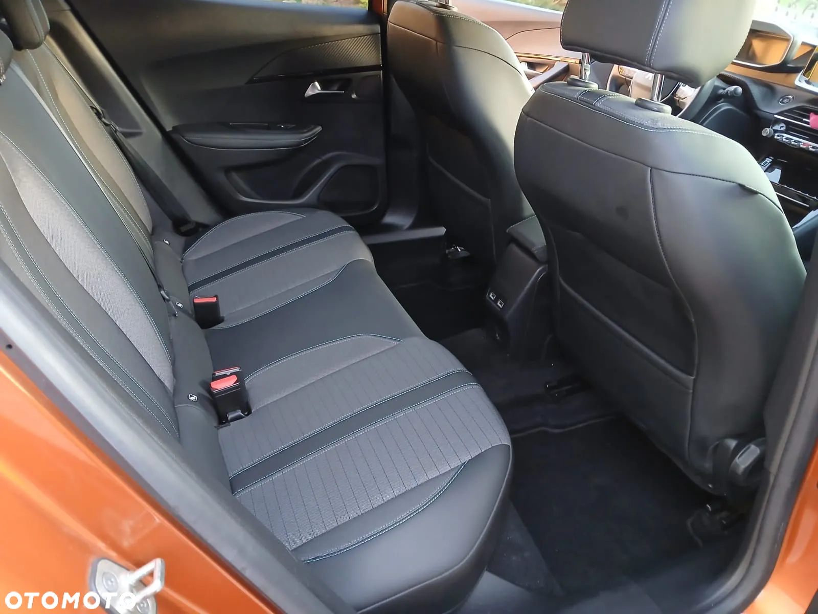Peugeot 2008 BlueHDi 110 Active - 19