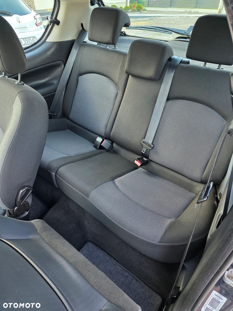 Peugeot 206 plus 1.1 Presence - 12