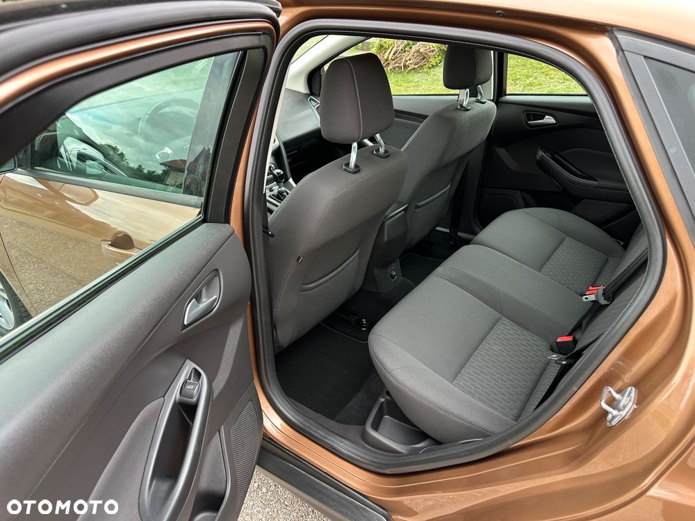 Ford Focus 2.0 TDCi Titanium - 10