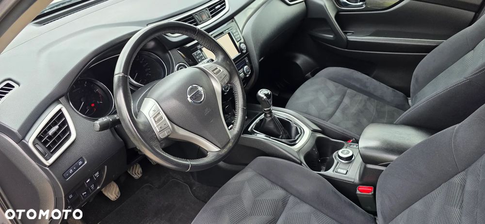 Nissan X-Trail 1.6 DCi N-Connecta 4WD - 21