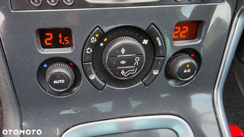 Peugeot 3008 e-HDi 115 ETG6 Stop&Start Business-Line - 15