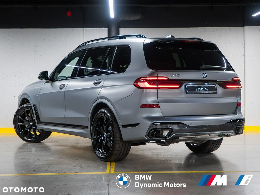 BMW X7 xDrive40i - 7
