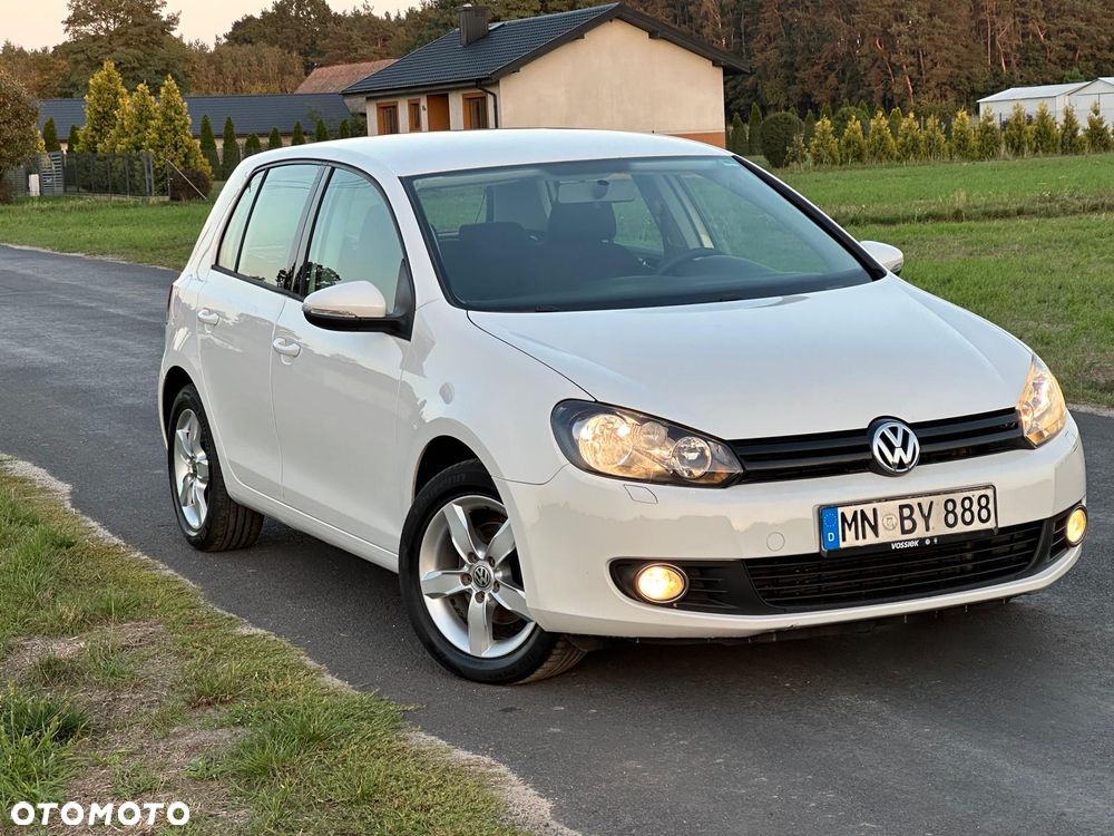 Volkswagen Golf - 20