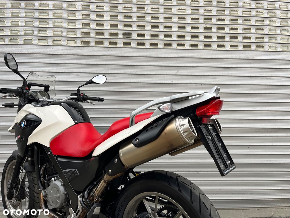 BMW G - 11