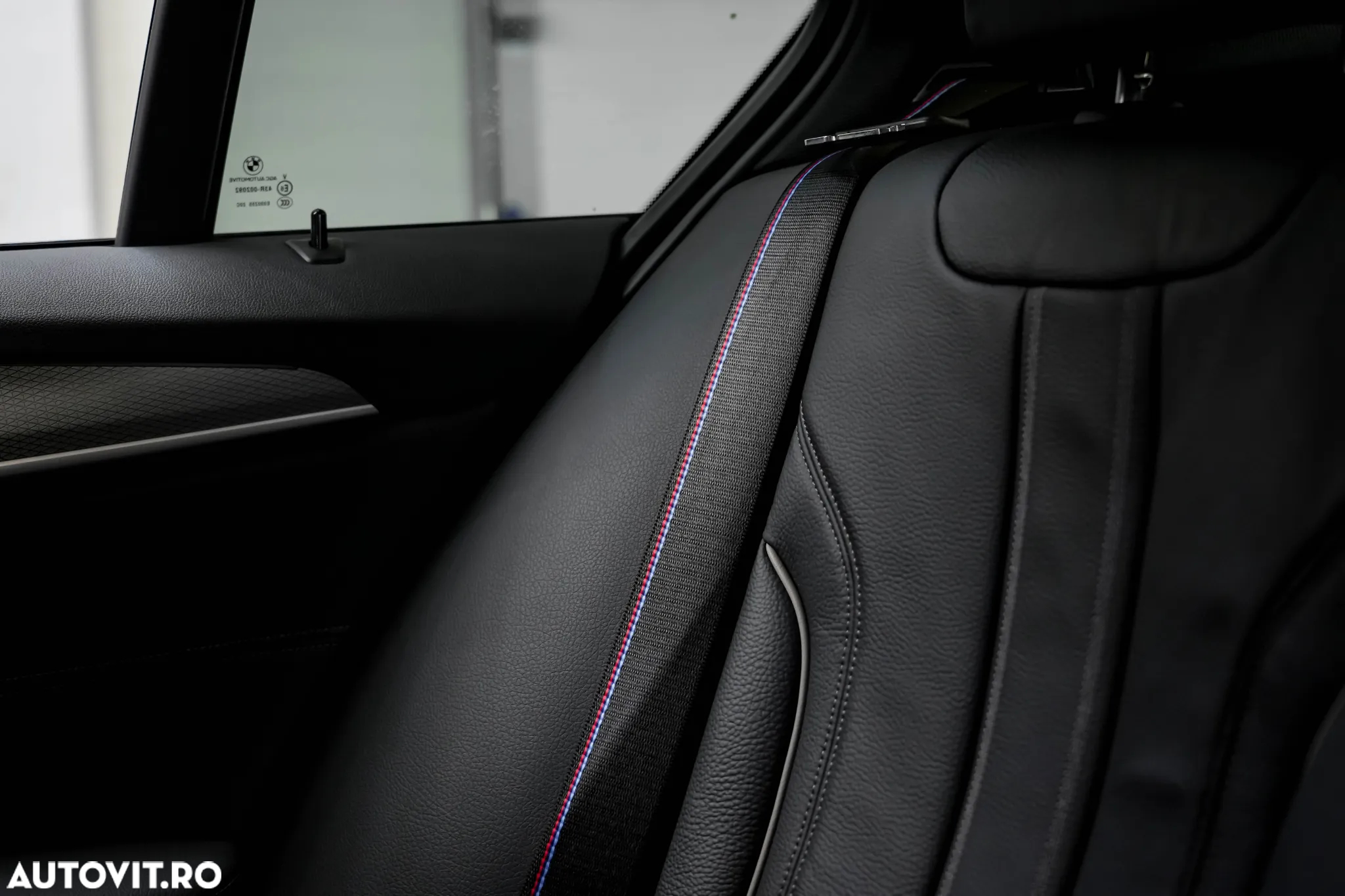 BMW Seria 5 520i Aut. M Sport Edition - 19