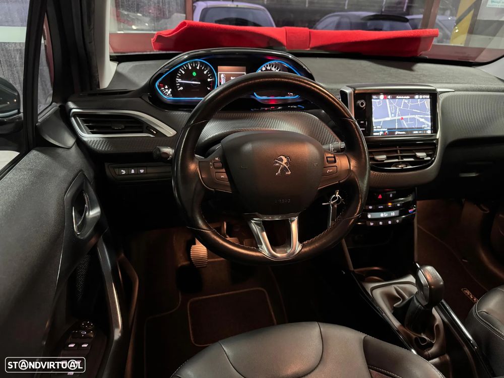 Peugeot 2008 PureTech 110 Stop&Start Allure - 12