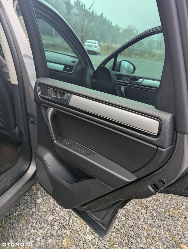 Volkswagen Touareg 3.0 V6 TDI Blue Motion DPF Automatik - 20