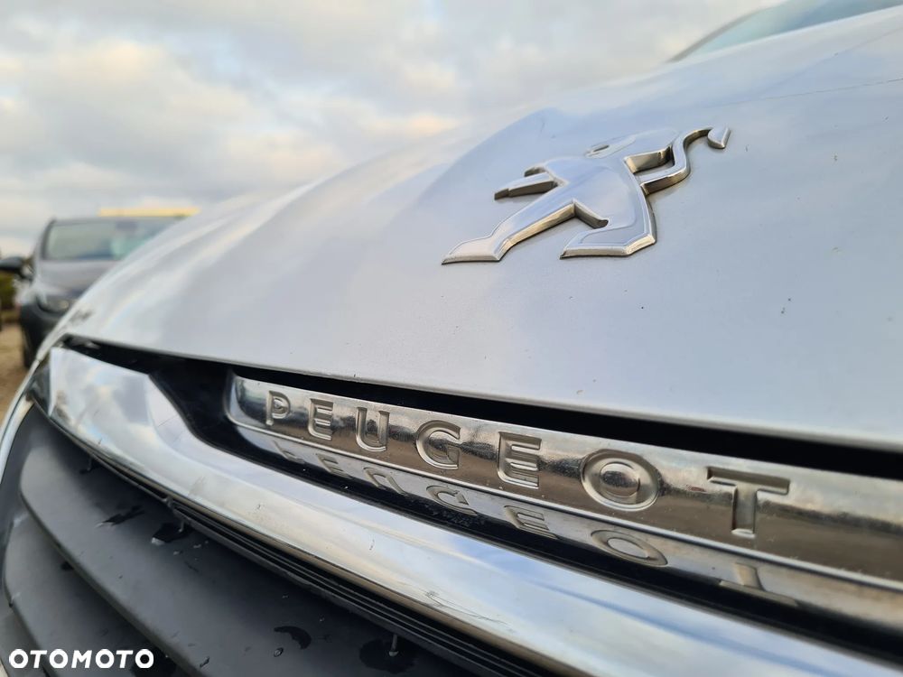 Peugeot 308 1.6 HDi Access - 14