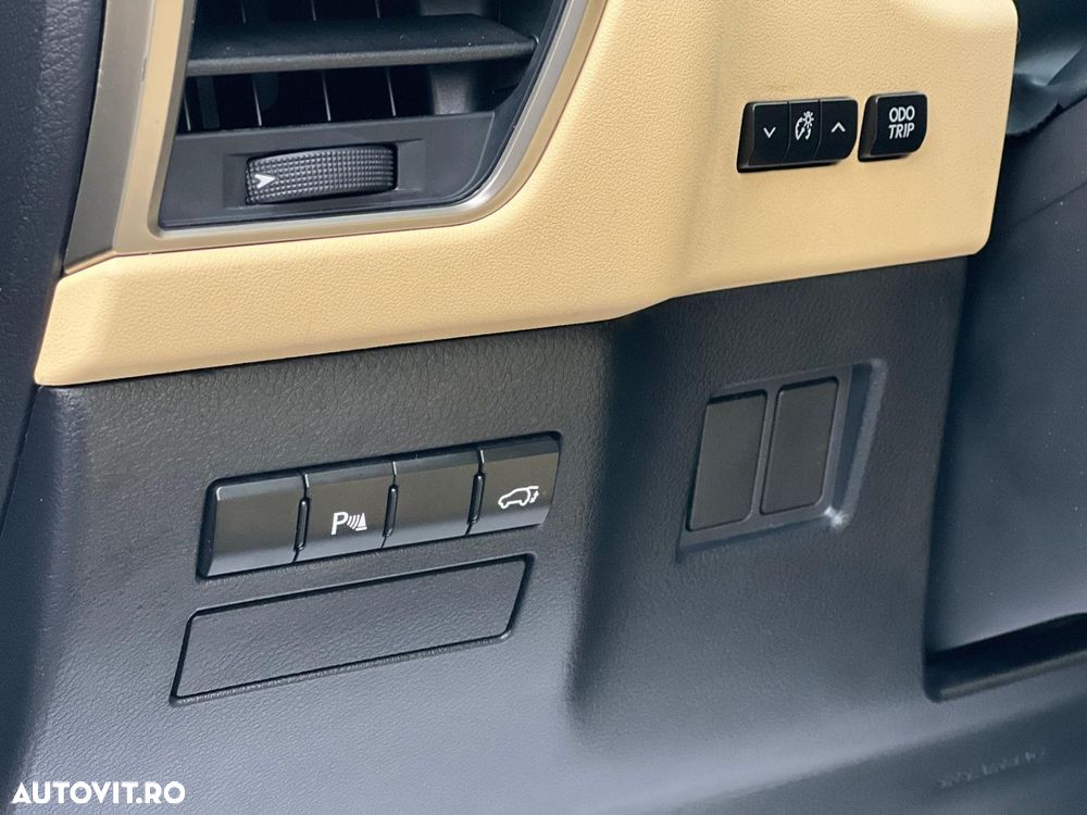 Lexus Seria NX 300h FWD Executive Plus - 10