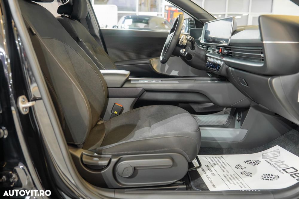 Hyundai IONIQ 6 53 kWh - 13