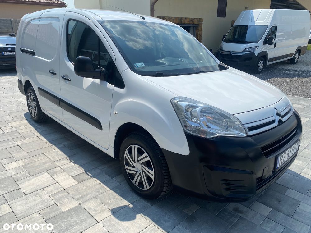Citroën BERLINGO 1.6 HDI, MAX długi, 3-osobowy, klimatyzacja, zakupiony w salonie w Rzeszowie Bezwypadkowy serwisowany - 10