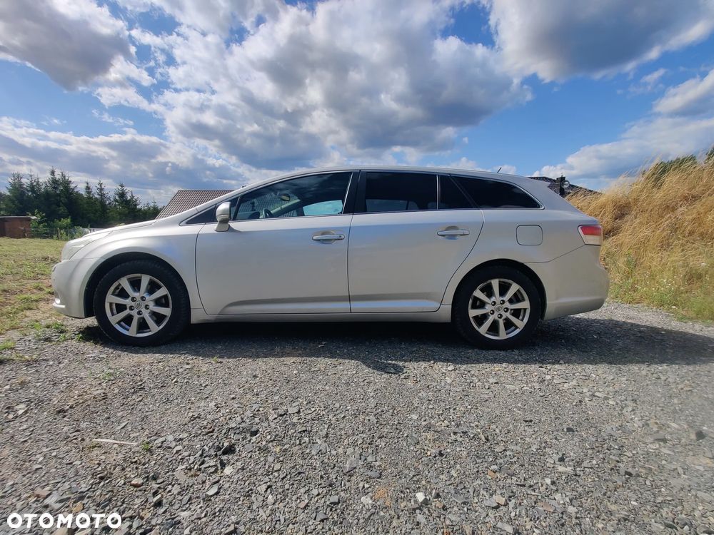 Toyota Avensis 2.0 D-4D Sol plus - 15