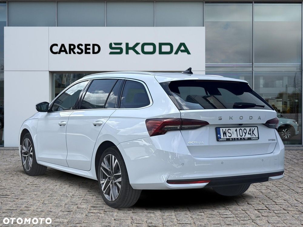 Skoda Octavia - 4