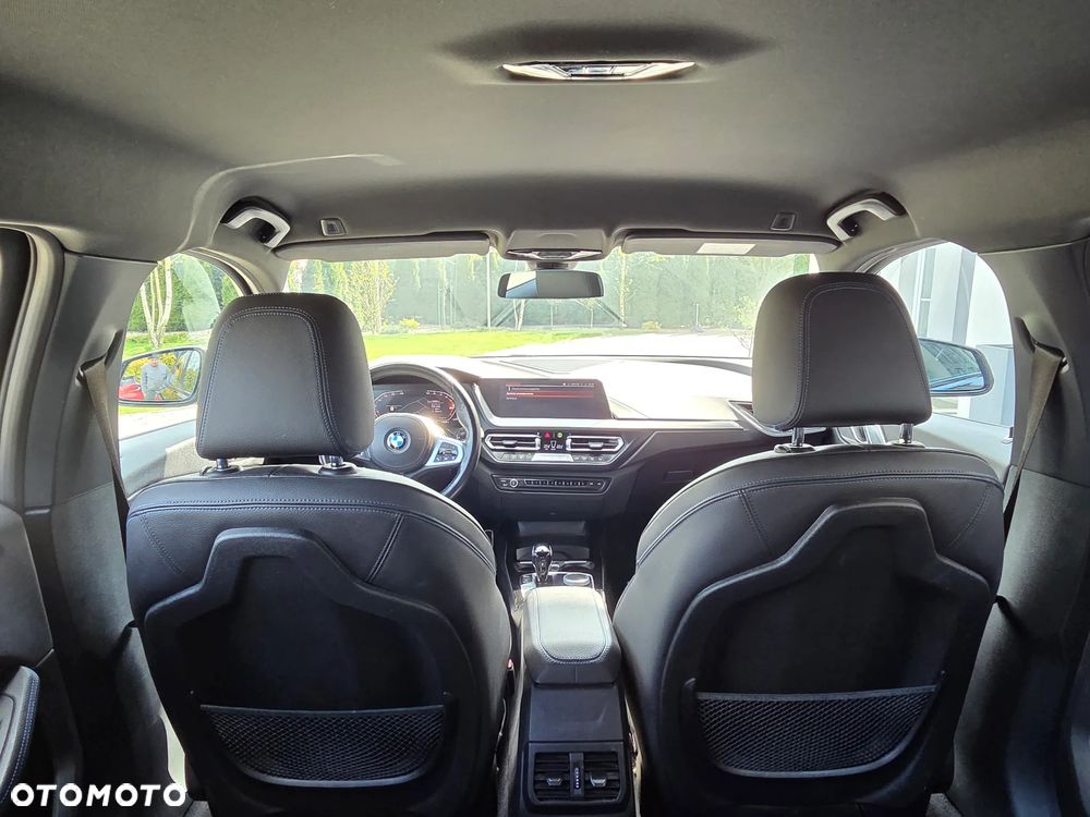 BMW Seria 1 120i M Sport - 18