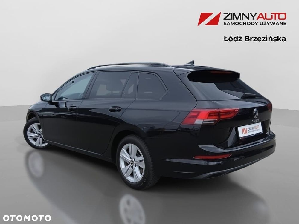 Volkswagen Golf 1.0 eTSI Life DSG - 4