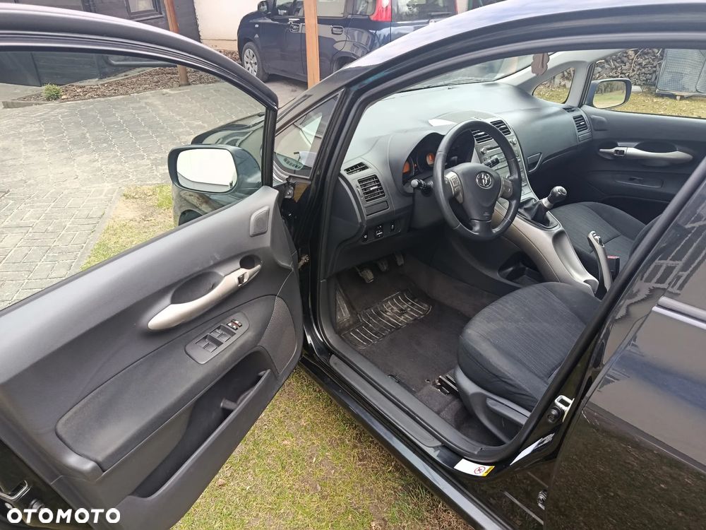 Toyota Auris - 6