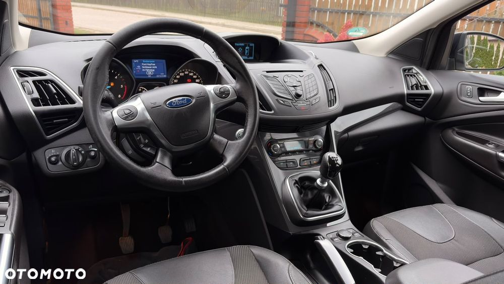Ford Kuga 2.0 TDCi 4x4 Titanium - 21