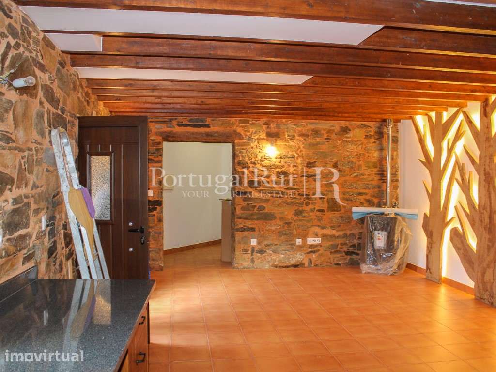 Casa em Xisto Recuperada Pronta a Habitar - Grande imagem: 4/32