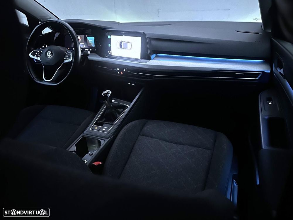 VW Golf Variant 2.0 TDi Conceptline - 10