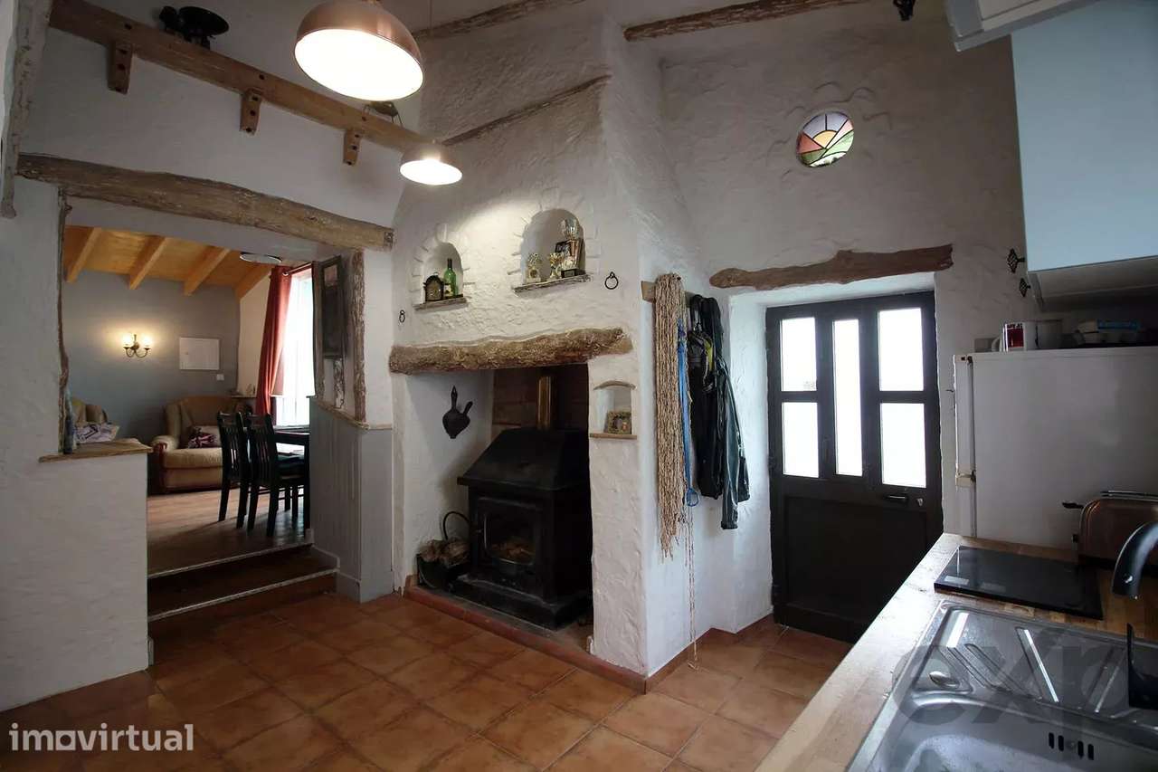 Charmosa moradia T2 em São Bartolomeu de Messines - Grande imagem: 3/20