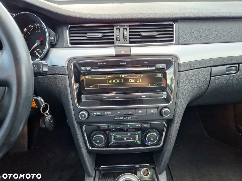 Skoda Superb 1.6 TDI Active Greenline - 15