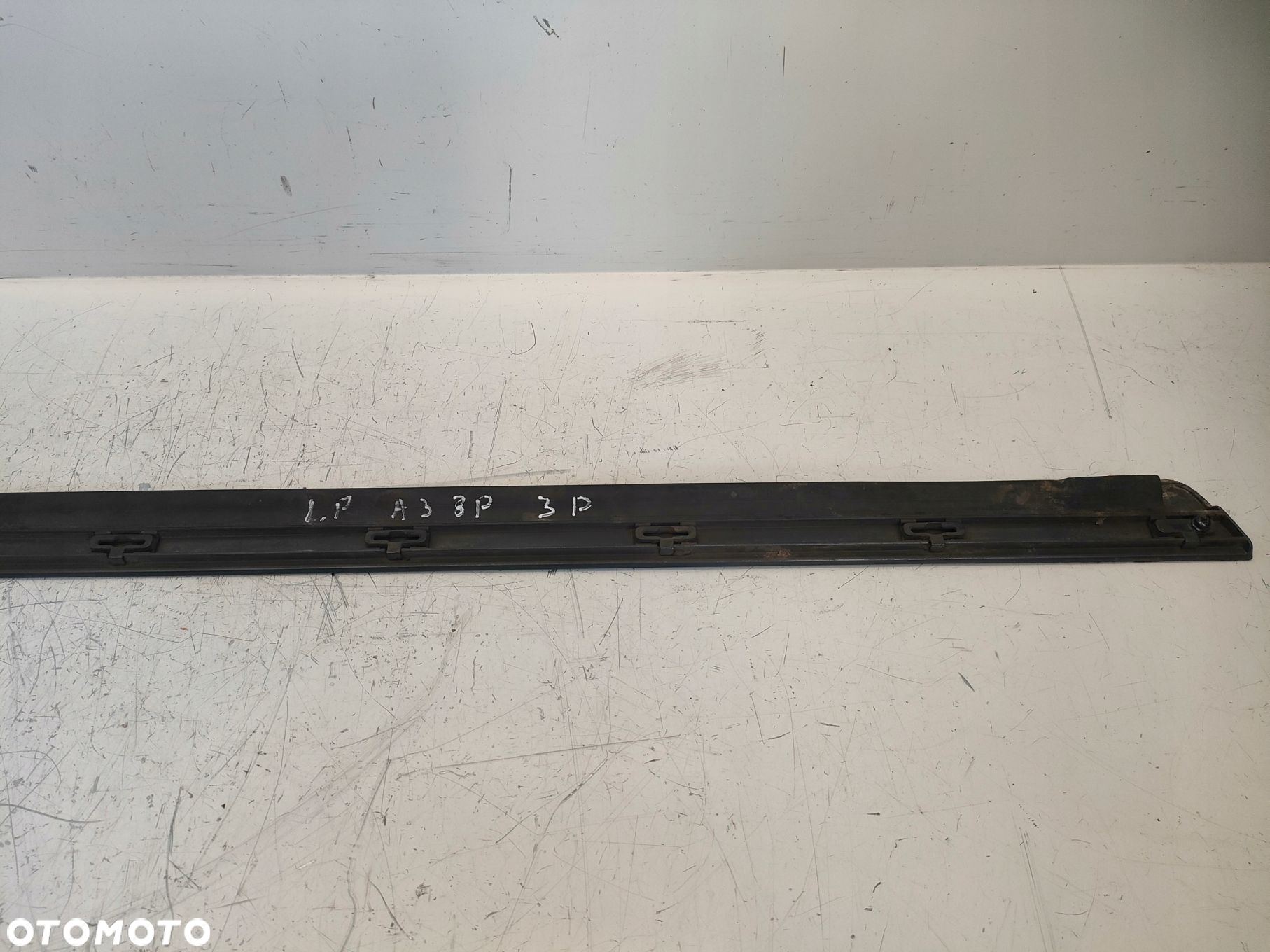AUDI A3 8P 1.9 TDI 3-DRZWI 03- LISTWA DRZWI LEWA LEWY PRZÓD LX7Z - 9
