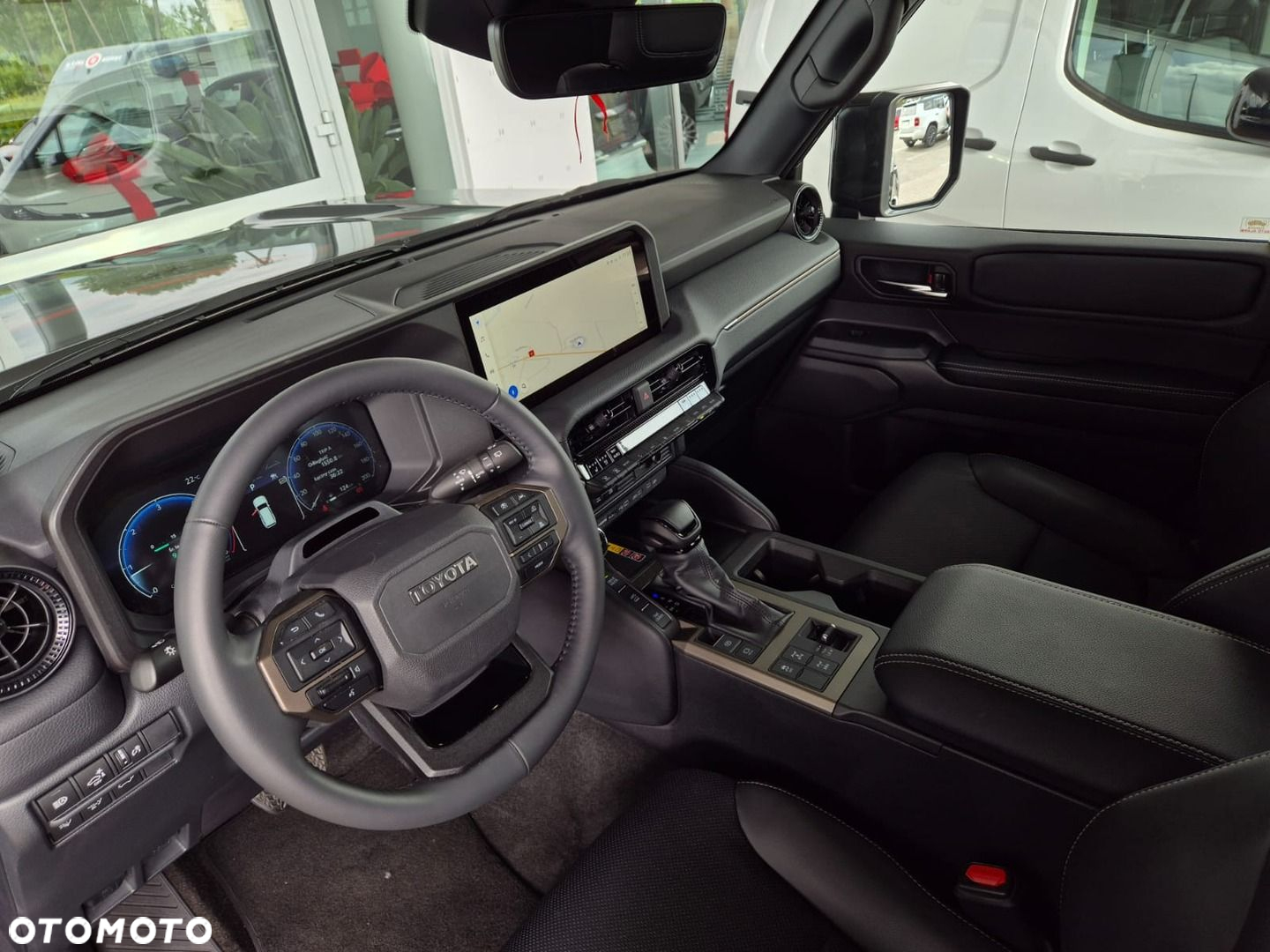 Toyota Land Cruiser LC 2.8 D-4D Invincible - 8