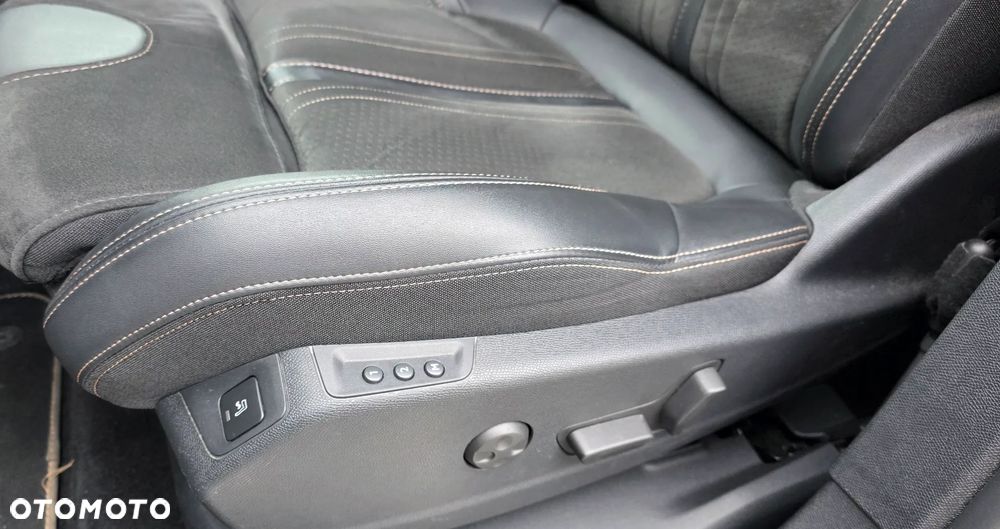 Peugeot 3008 1.5 BlueHDi GT S&S EAT8 - 14