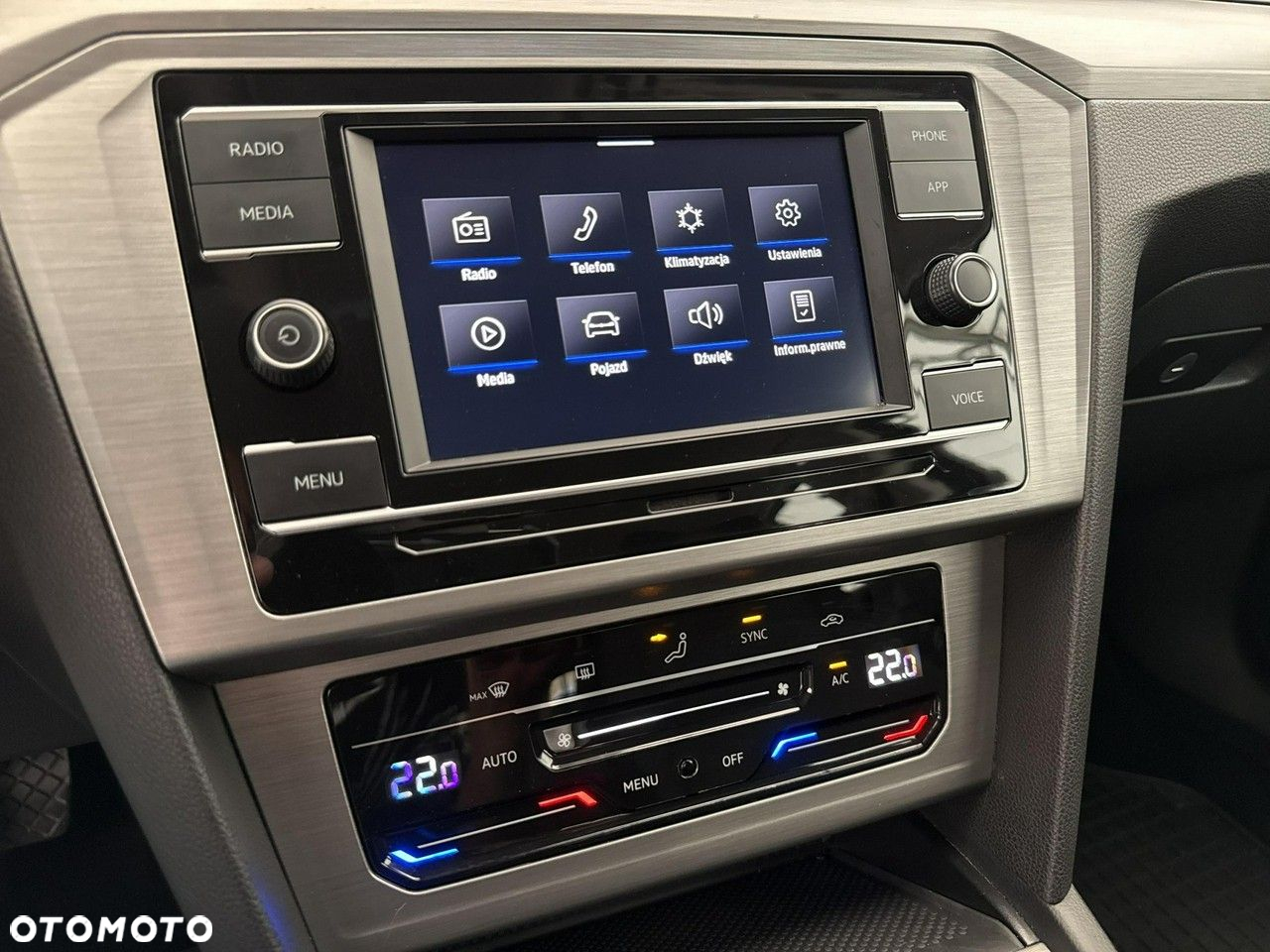 Volkswagen Passat - 26