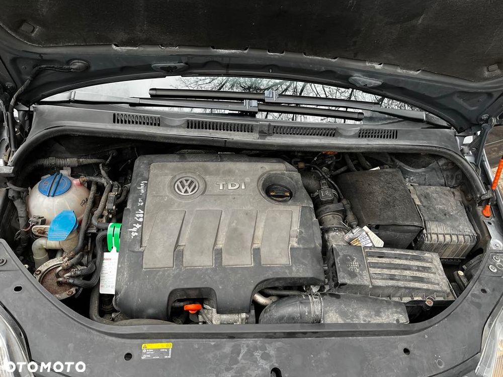 Volkswagen Golf Plus - 15