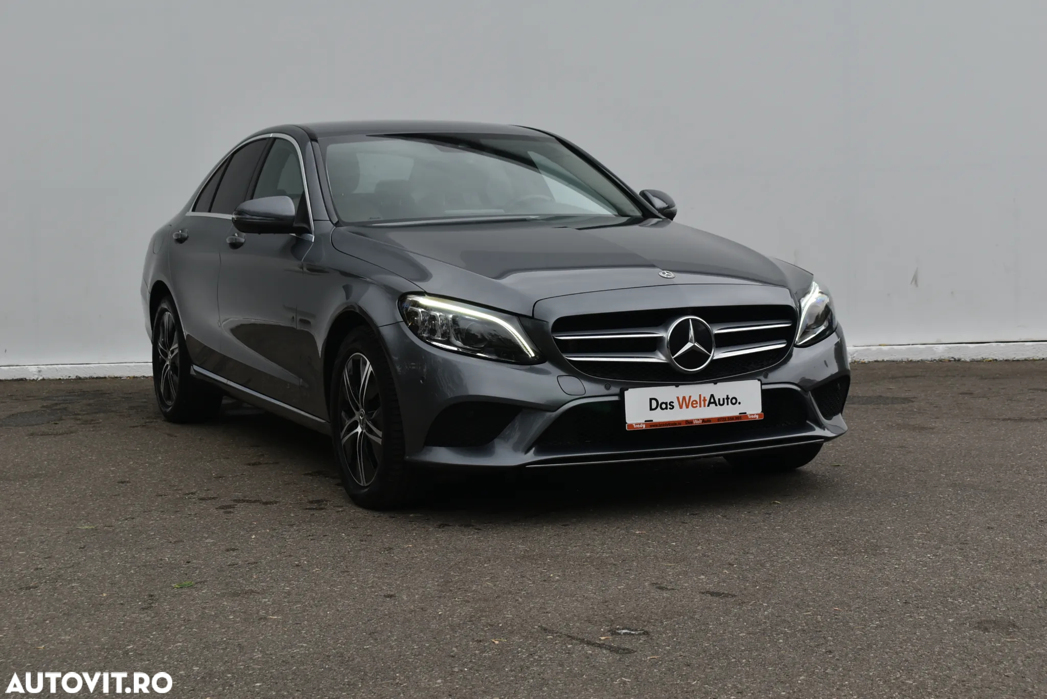 Mercedes-Benz C - 8
